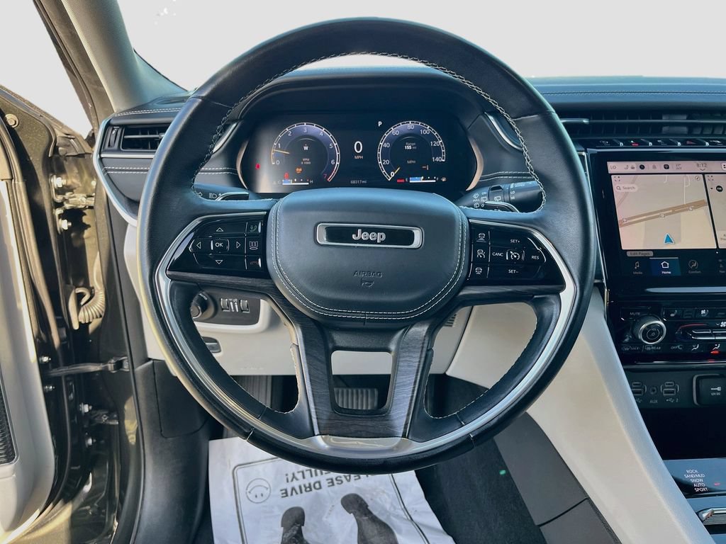 Certified 2022 Jeep Grand Cherokee L Overland AWD/4WD image 11