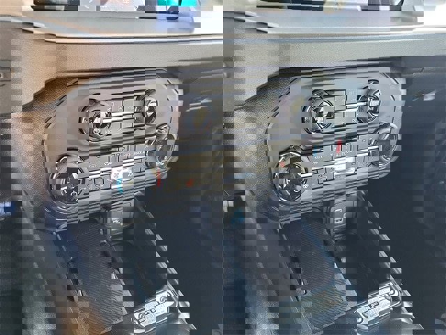 New 2025 Ford Bronco Outer Banks image 16