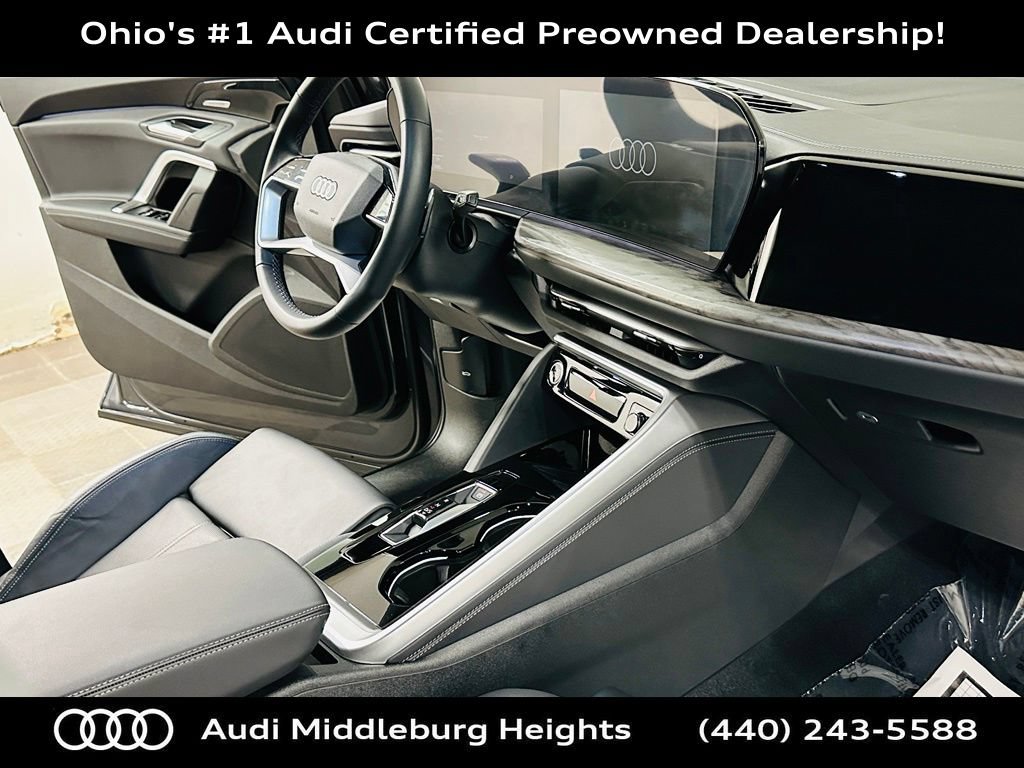 Certified 2025 Audi Q5 Premium Plus AWD/4WD image 10