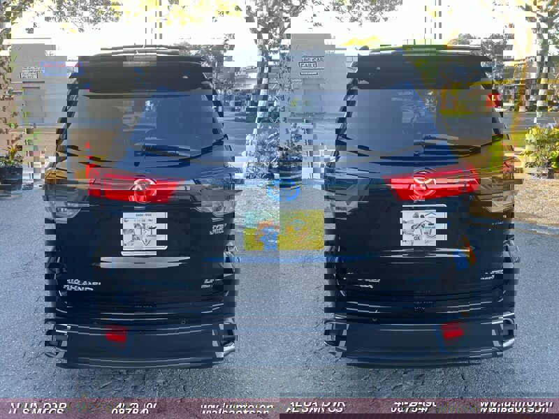 Used 2017 Toyota Highlander Limited image 8