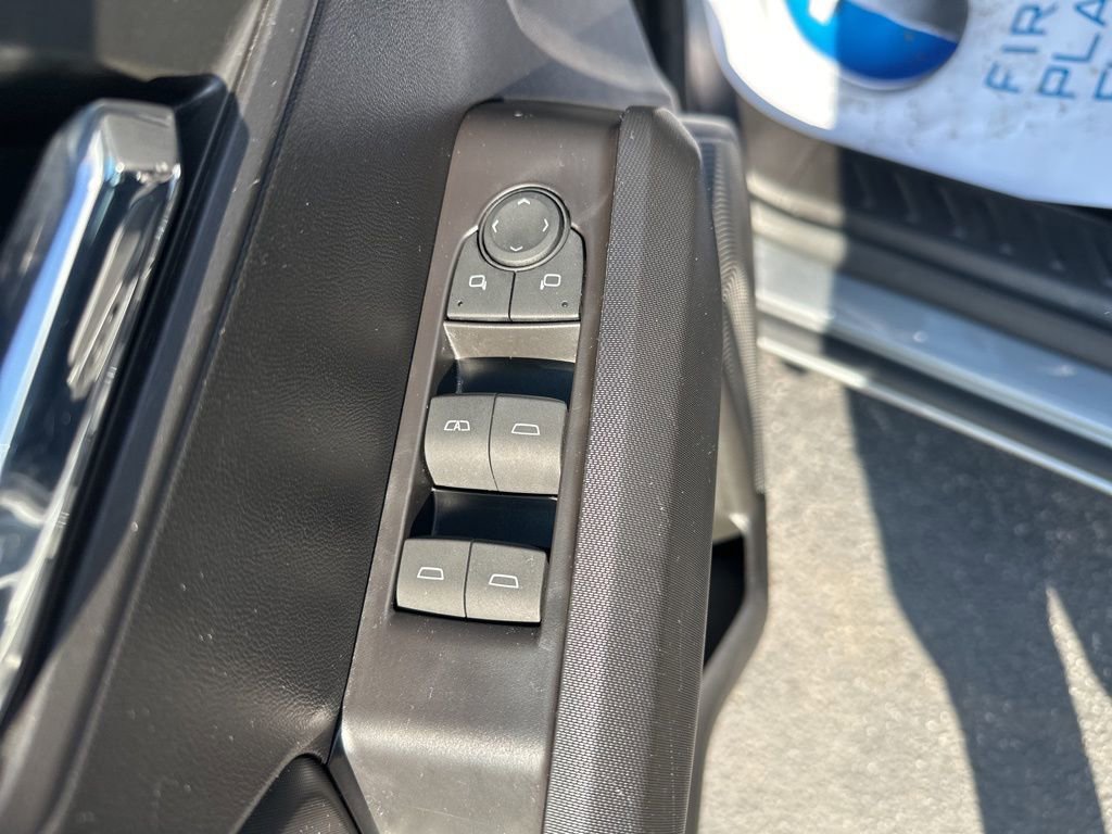 Used 2024 Chevrolet Colorado LT w/ LT Convenience Package III image 22