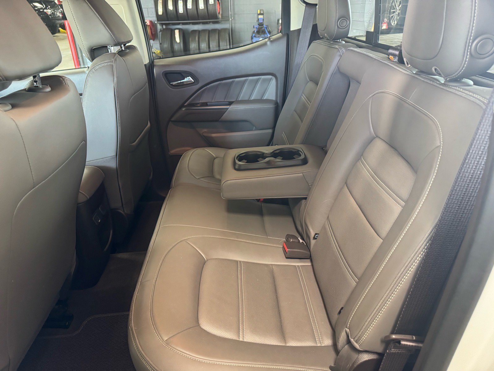 Used 2022 GMC Canyon Denali AWD/4WD image 14