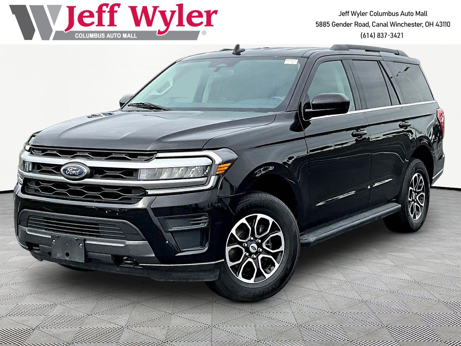 Used 2022 Ford Expedition XLT AWD/4WD image 1