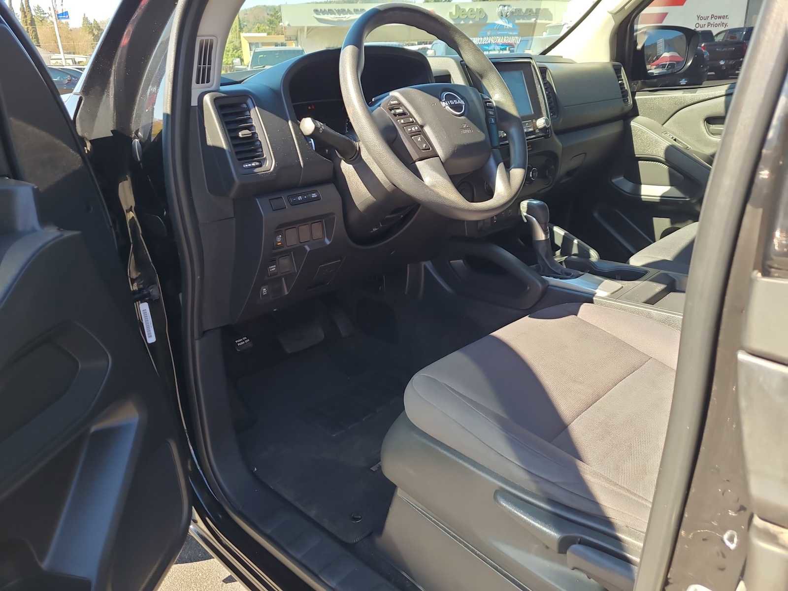 Used 2022 Nissan Frontier S w/ Technology Package image 10