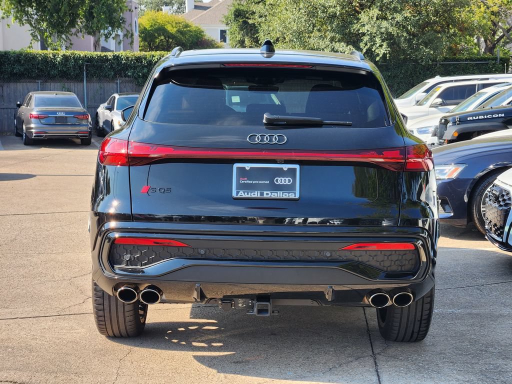 Certified 2025 Audi SQ5 Prestige AWD/4WD image 9