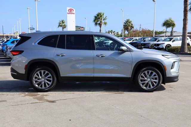 New 2026 Buick Enclave Preferred image 4