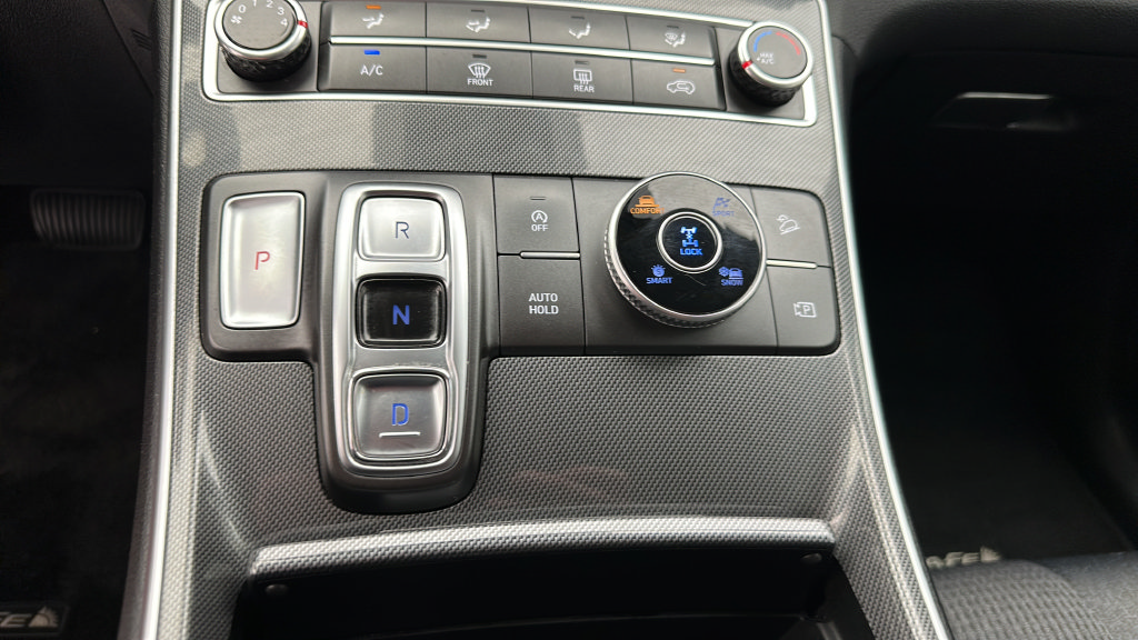 Used 2021 Hyundai Santa Fe SE AWD/4WD image 19