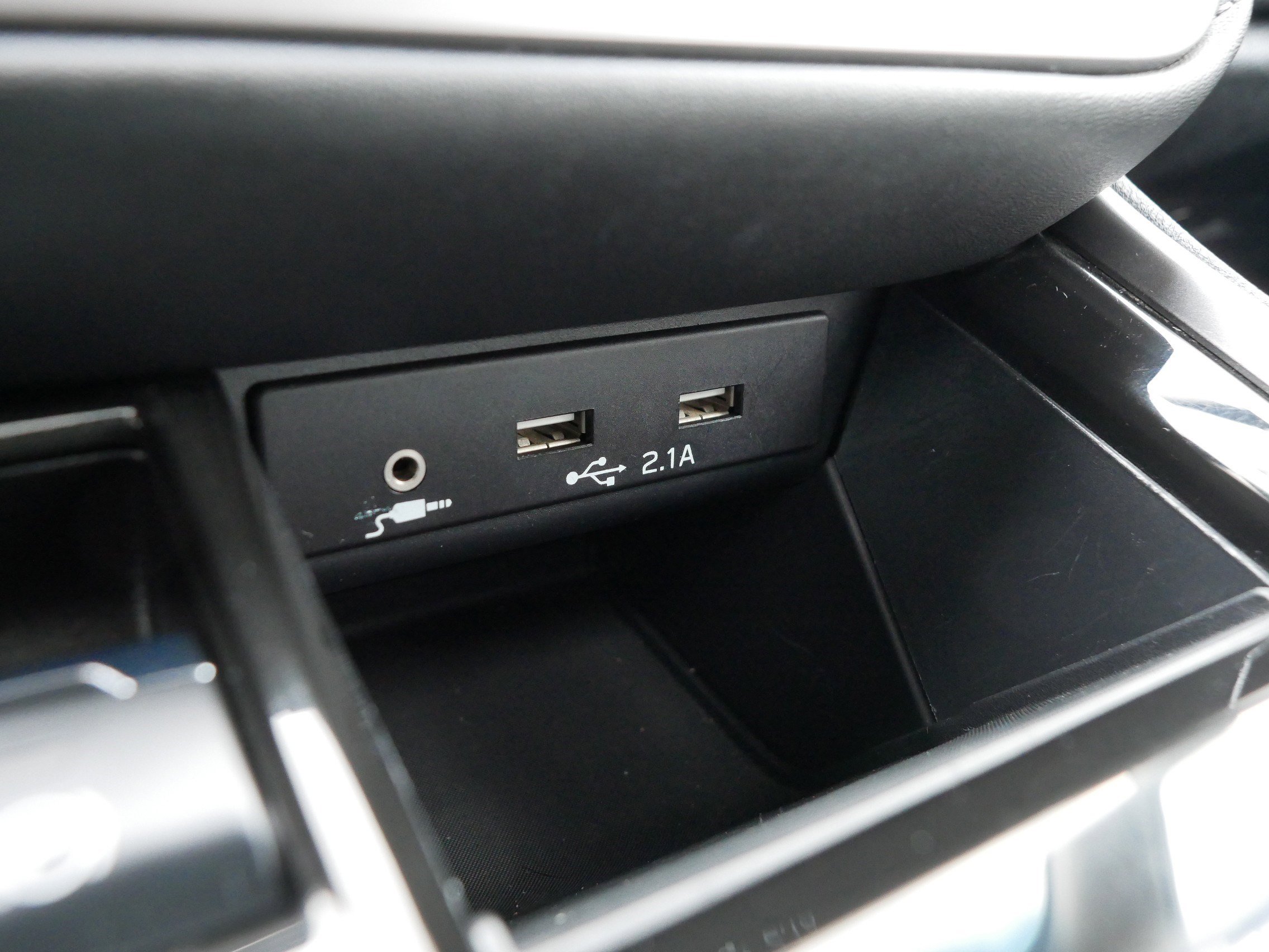 Used 2020 Subaru Outback Limited image 33