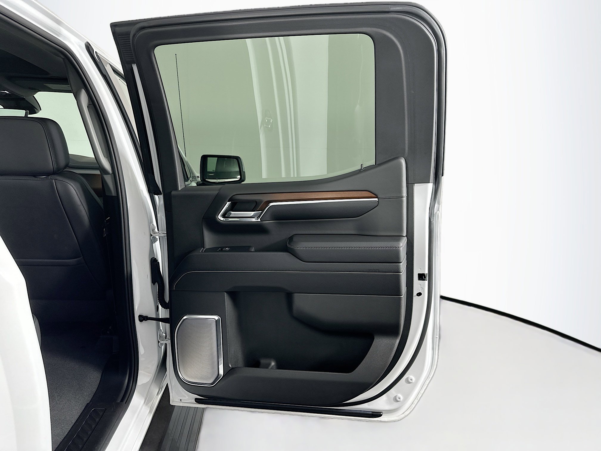 Used 2024 GMC Sierra 1500 Denali image 31