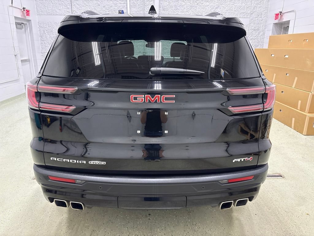 Certified 2025 GMC Acadia AT4 w/ LPO, Floor Liner Package AWD/4WD image 5