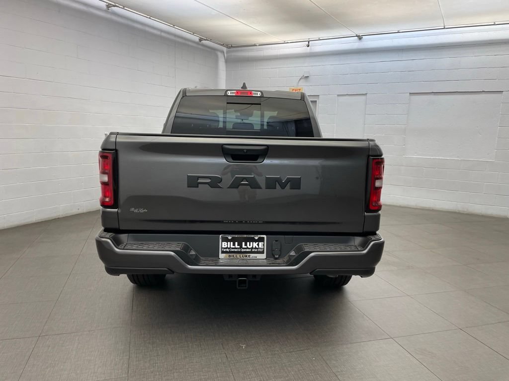 New 2026 RAM 1500 Express RWD image 4