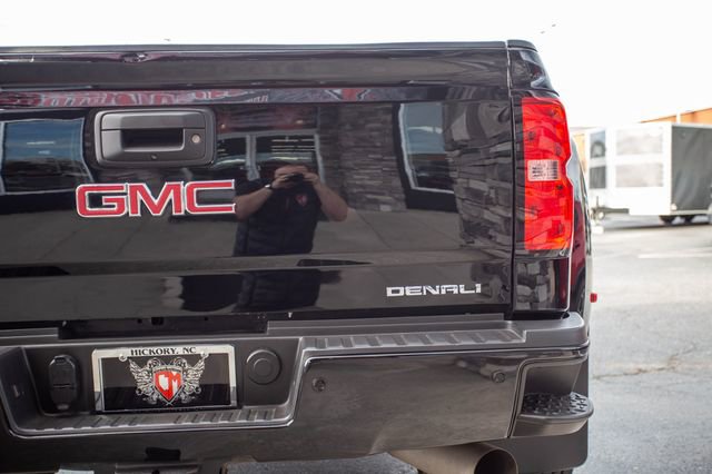 Used 2017 GMC Sierra 3500 Denali w/ Duramax Plus Package image 38