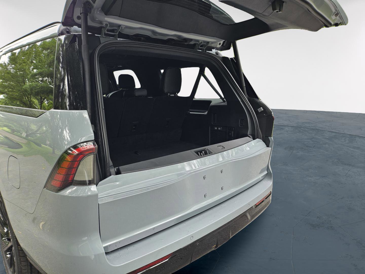 New 2025 Lincoln Navigator L Reserve w/ Jet Appearance Package image 30