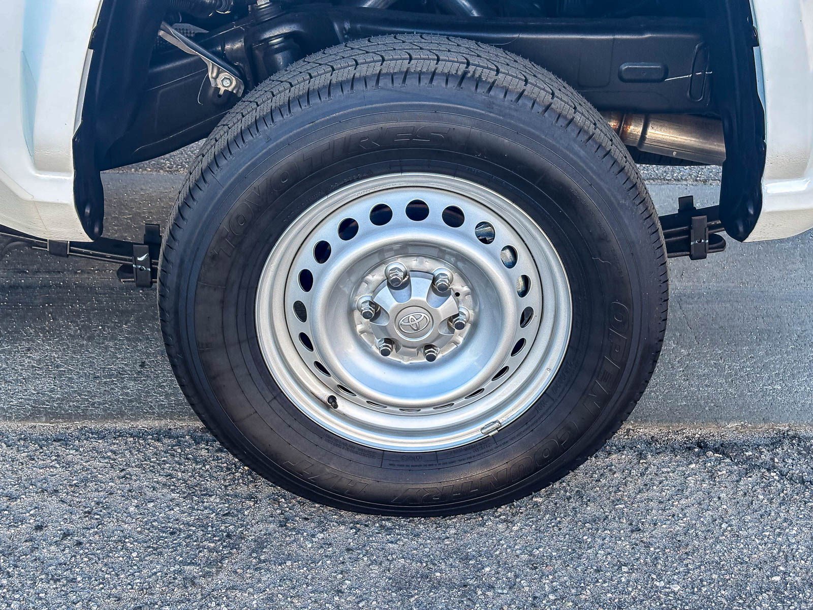 Used 2025 Toyota Tacoma SR image 12