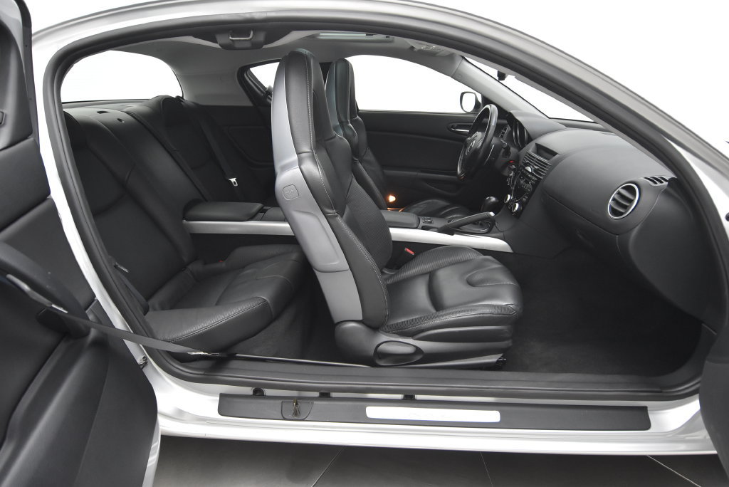 Used 2004 MAZDA RX-8 w/ AT Grand Touring Pkg RWD image 36