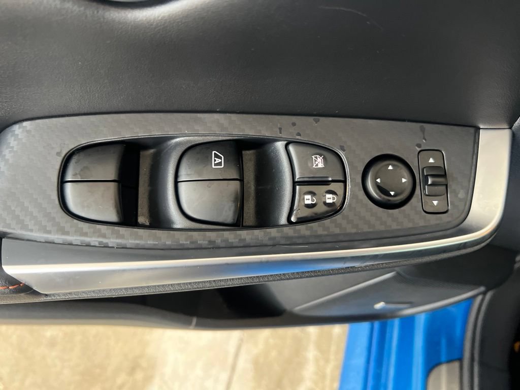 Used 2020 Nissan Sentra SR w/ Premium Package FWD image 43