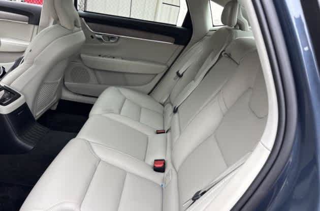 Used 2024 Volvo S90 T8 Ultimate AWD/4WD image 6