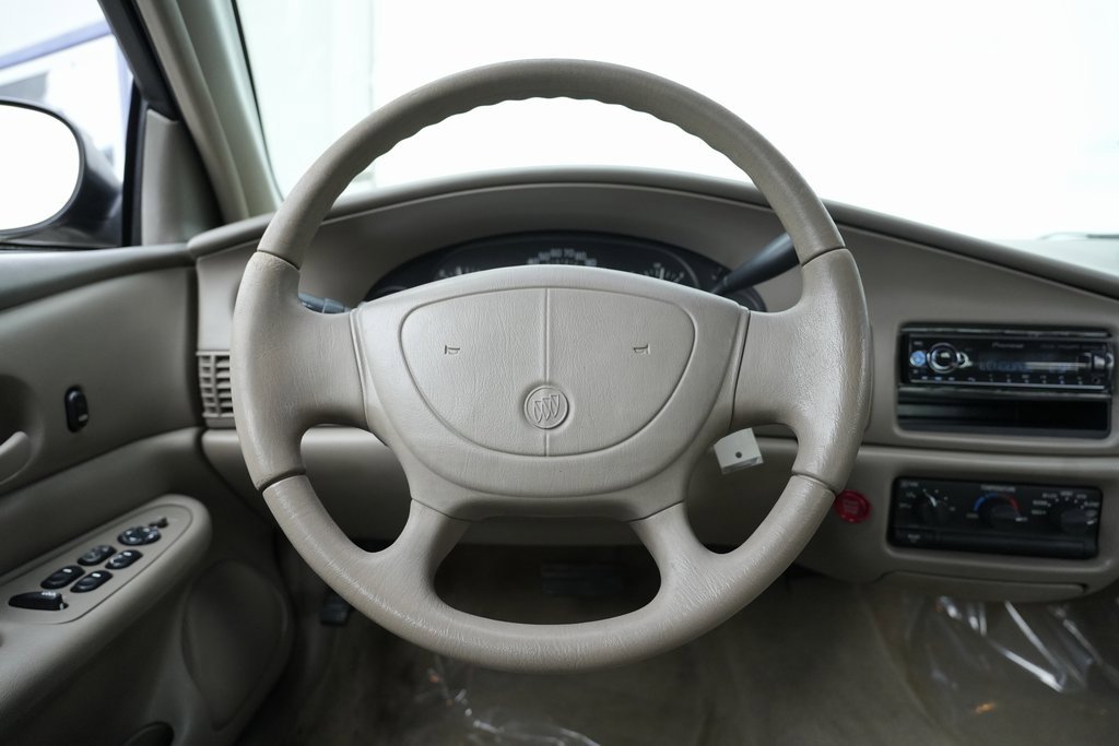 Used 1998 Buick Century Custom image 38