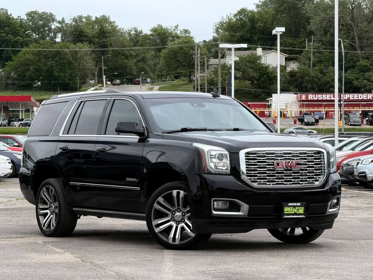 Used 2018 GMC Yukon Denali w/ Denali Ultimate Package AWD/4WD image 1