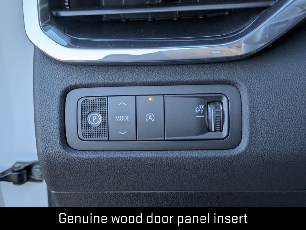 New 2027 GMC Acadia Denali Ultimate w/ LPO, Floor Liner Package FWD image 22