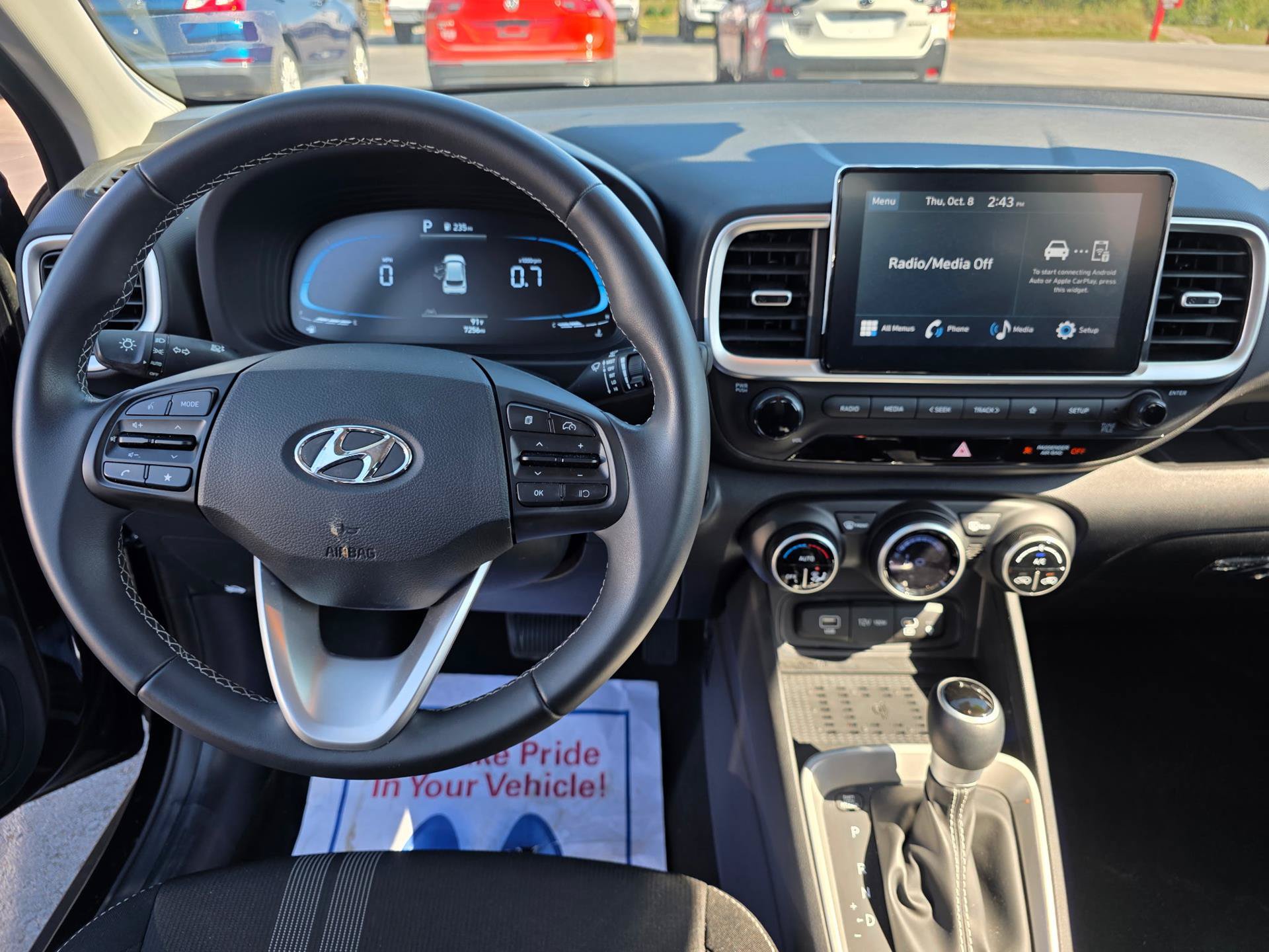 Used 2026 Hyundai Venue SEL FWD image 19