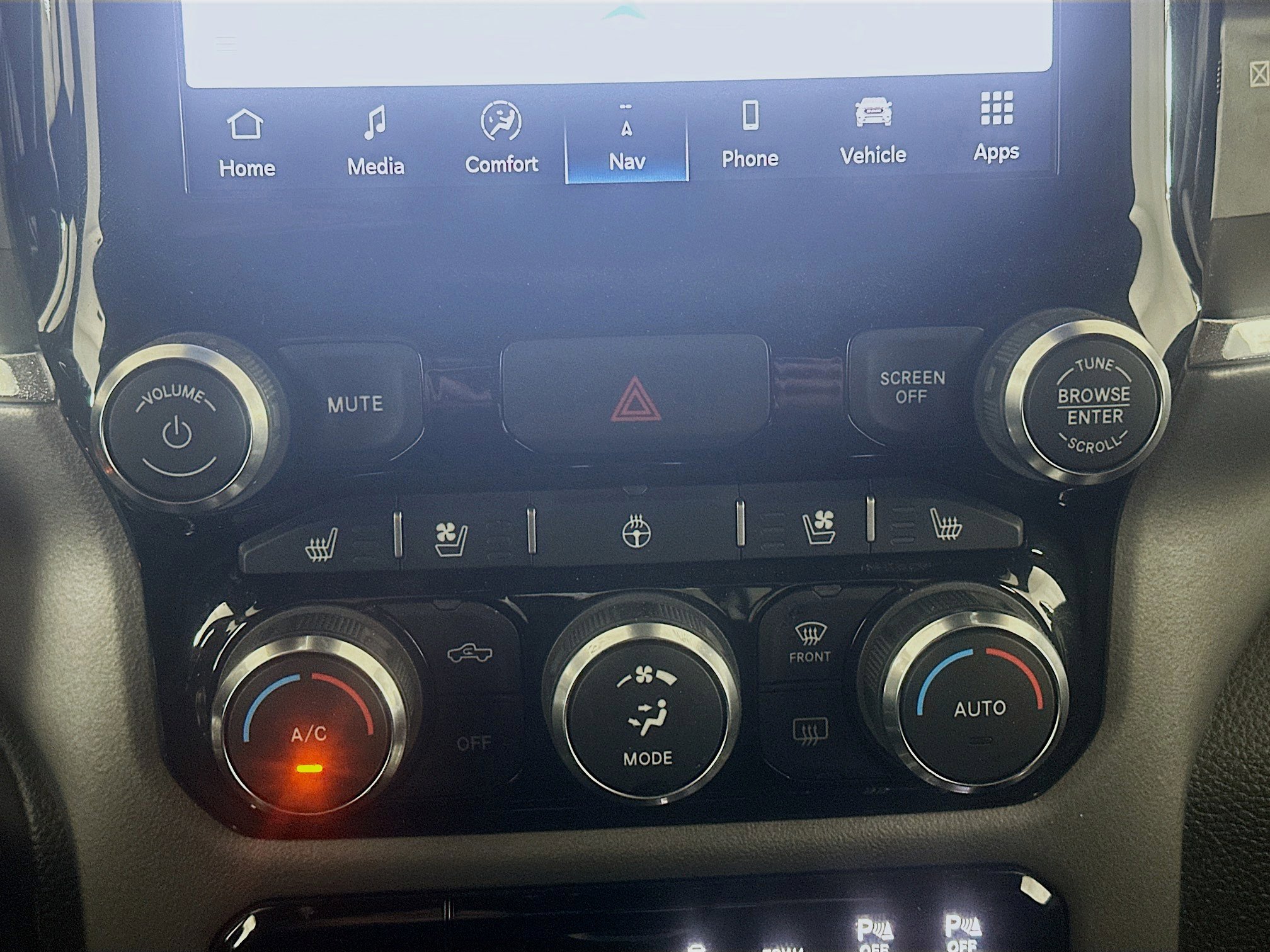 Used 2022 RAM 1500 Laramie image 24