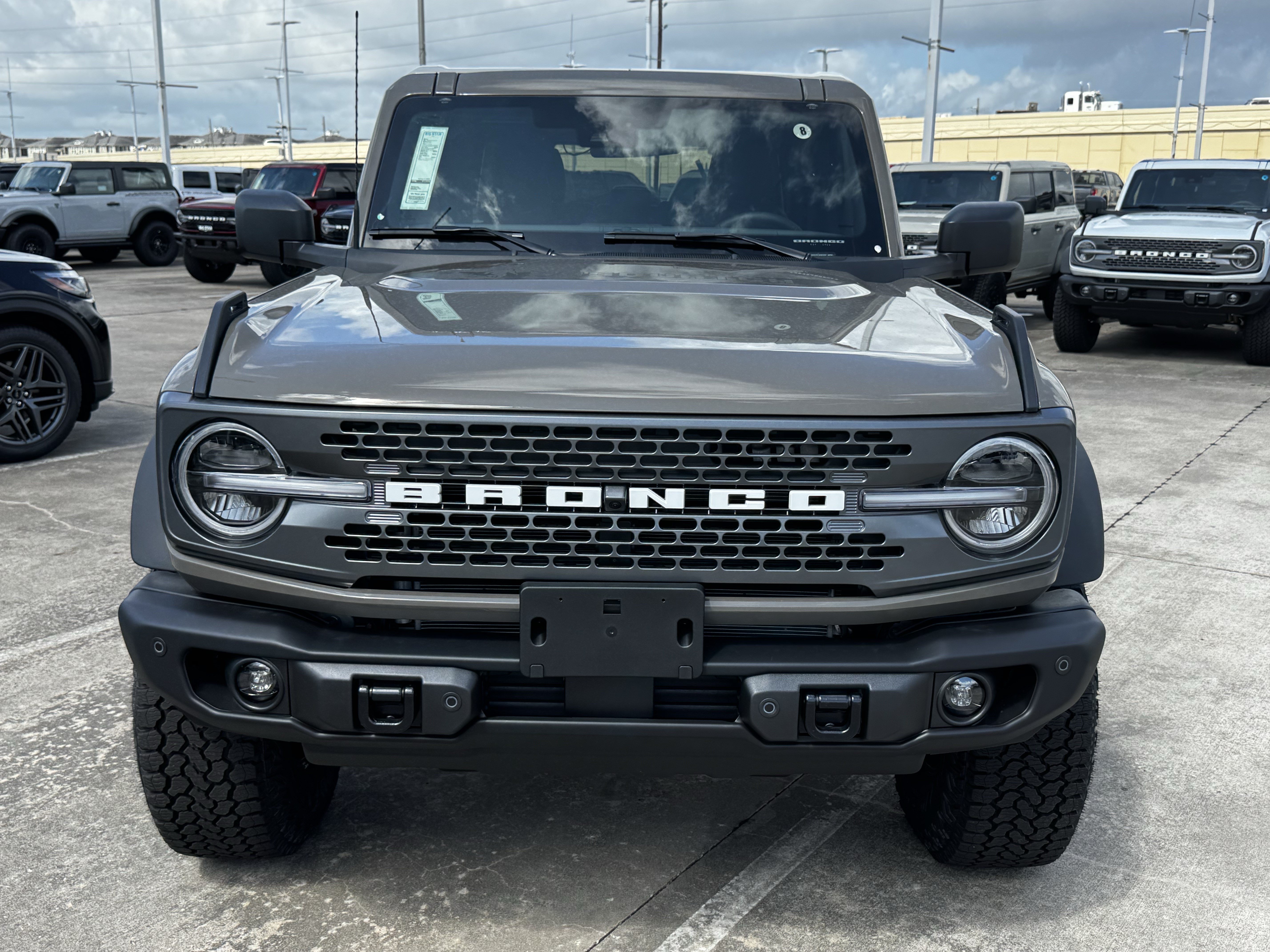 New 2026 Ford Bronco Badlands AWD/4WD image 3
