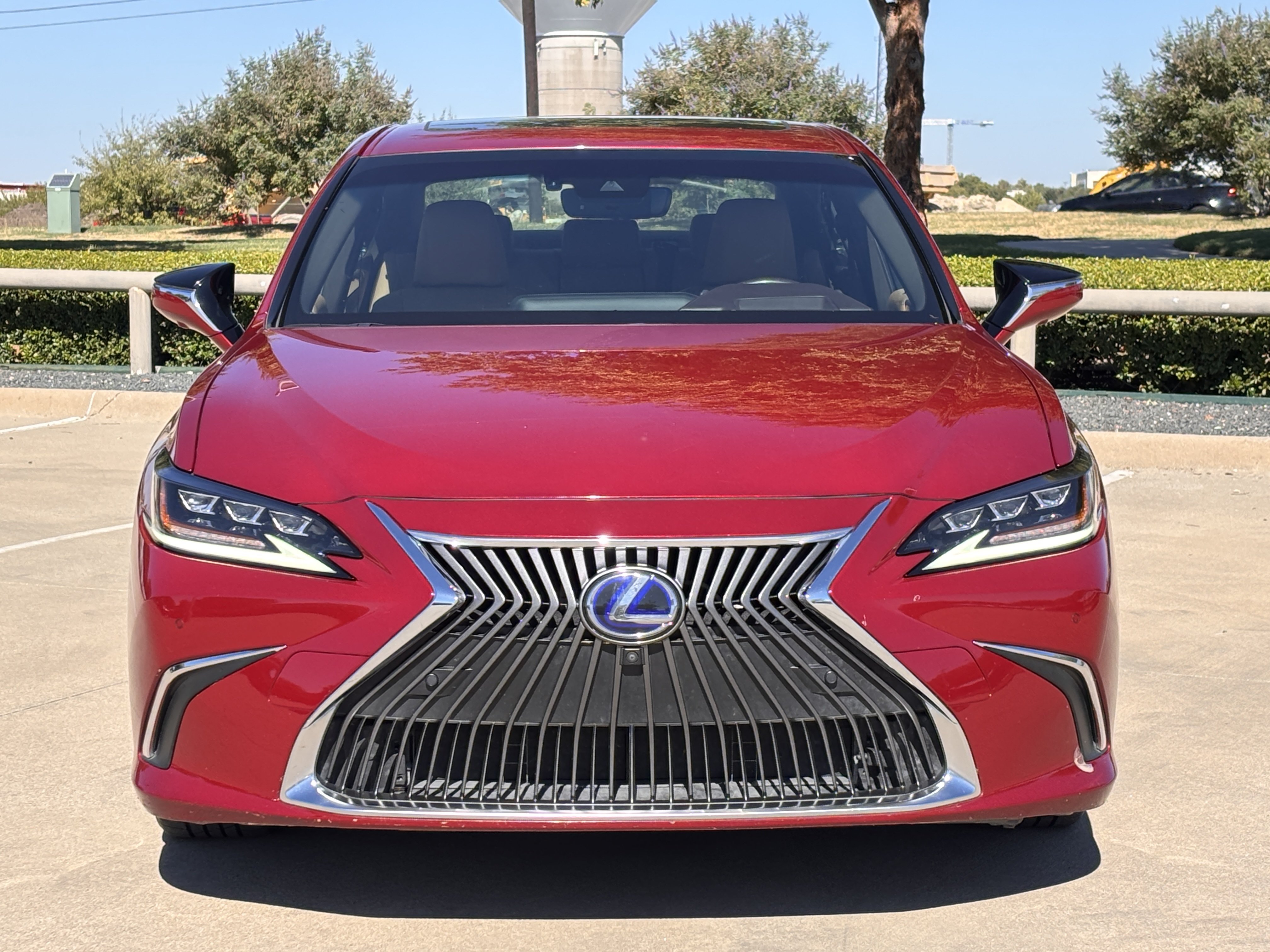 Used 2019 Lexus ES 300h Ultra Luxury FWD image 8