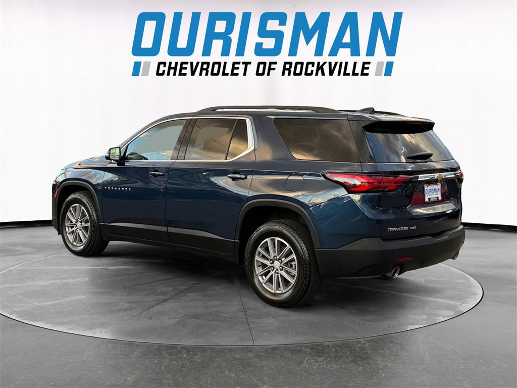 Used 2023 Chevrolet Traverse LT image 4