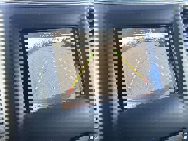 Used 2020 Jeep Cherokee Latitude Plus image 19