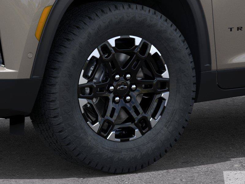 New 2027 Chevrolet Traverse Z71 w/ Enhanced Driving Package AWD/4WD image 9