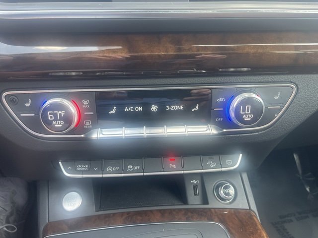 Used 2020 Audi Q5 2.0T Premium w/ Convenience Package image 24