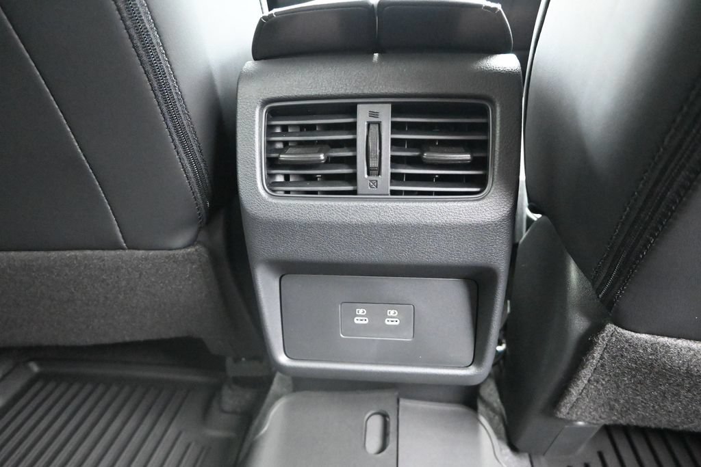 New 2026 Nissan Rogue Dark Armor AWD/4WD image 22