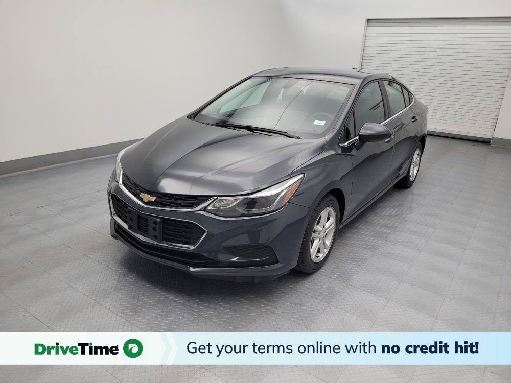 Used 2017 Chevrolet Cruze LT FWD image 1