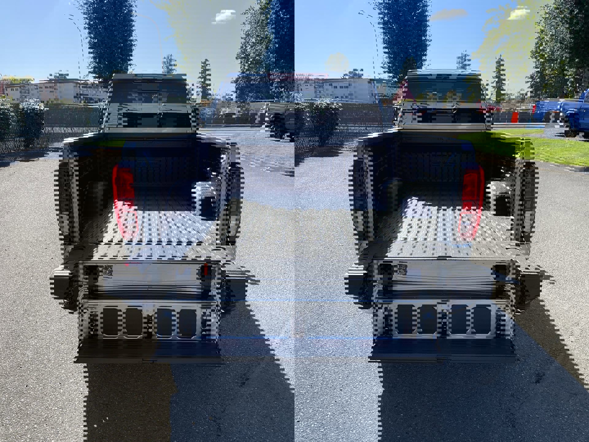 New 2026 GMC Sierra 2500 SLE w/ SLE Value Package; image 58