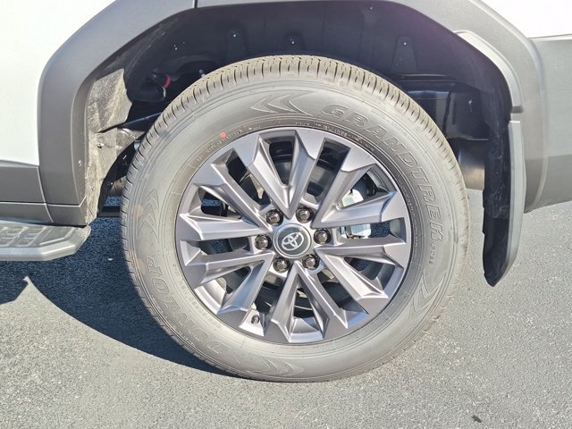 Used 2027 Toyota Land Cruiser w/ Premium Package AWD/4WD image 8