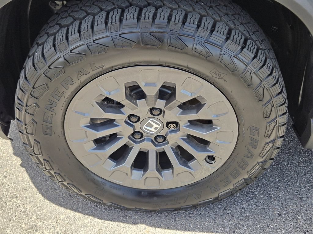 Used 2026 Honda Passport TrailSport image 9