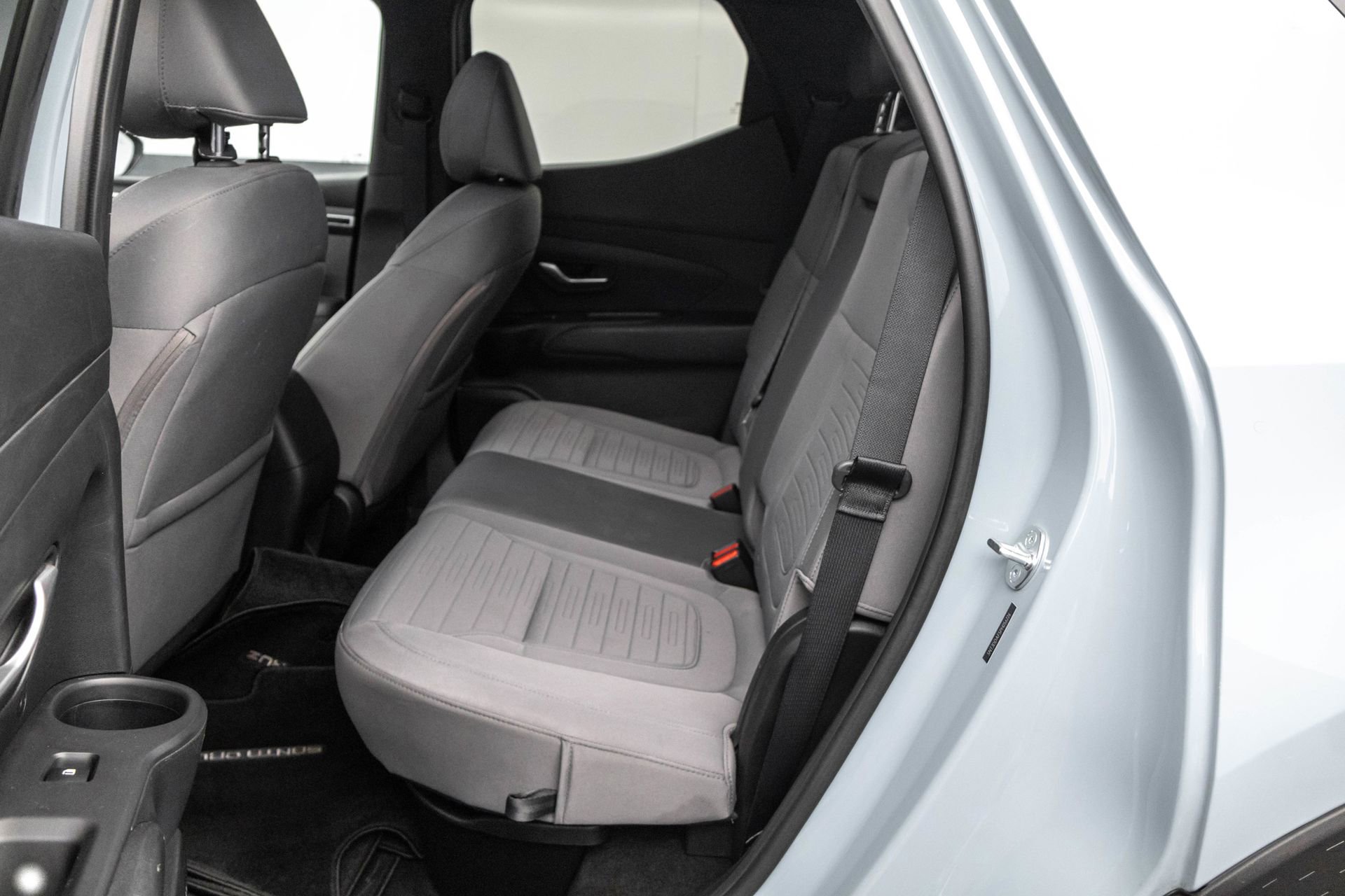 Used 2023 Hyundai Santa Cruz SEL Premium AWD/4WD image 31