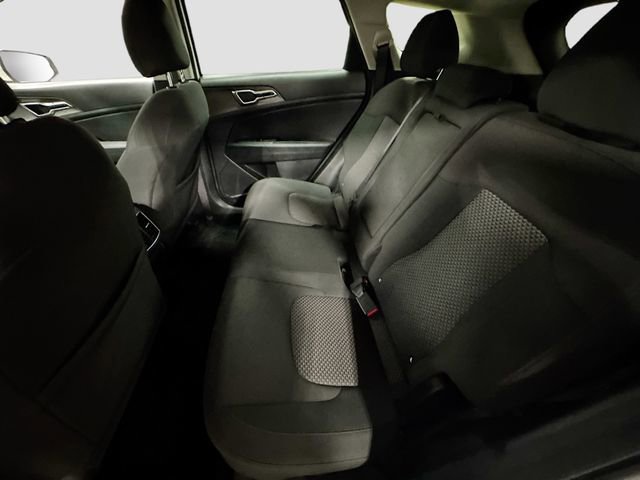 Used 2023 Kia Sportage LX image 24