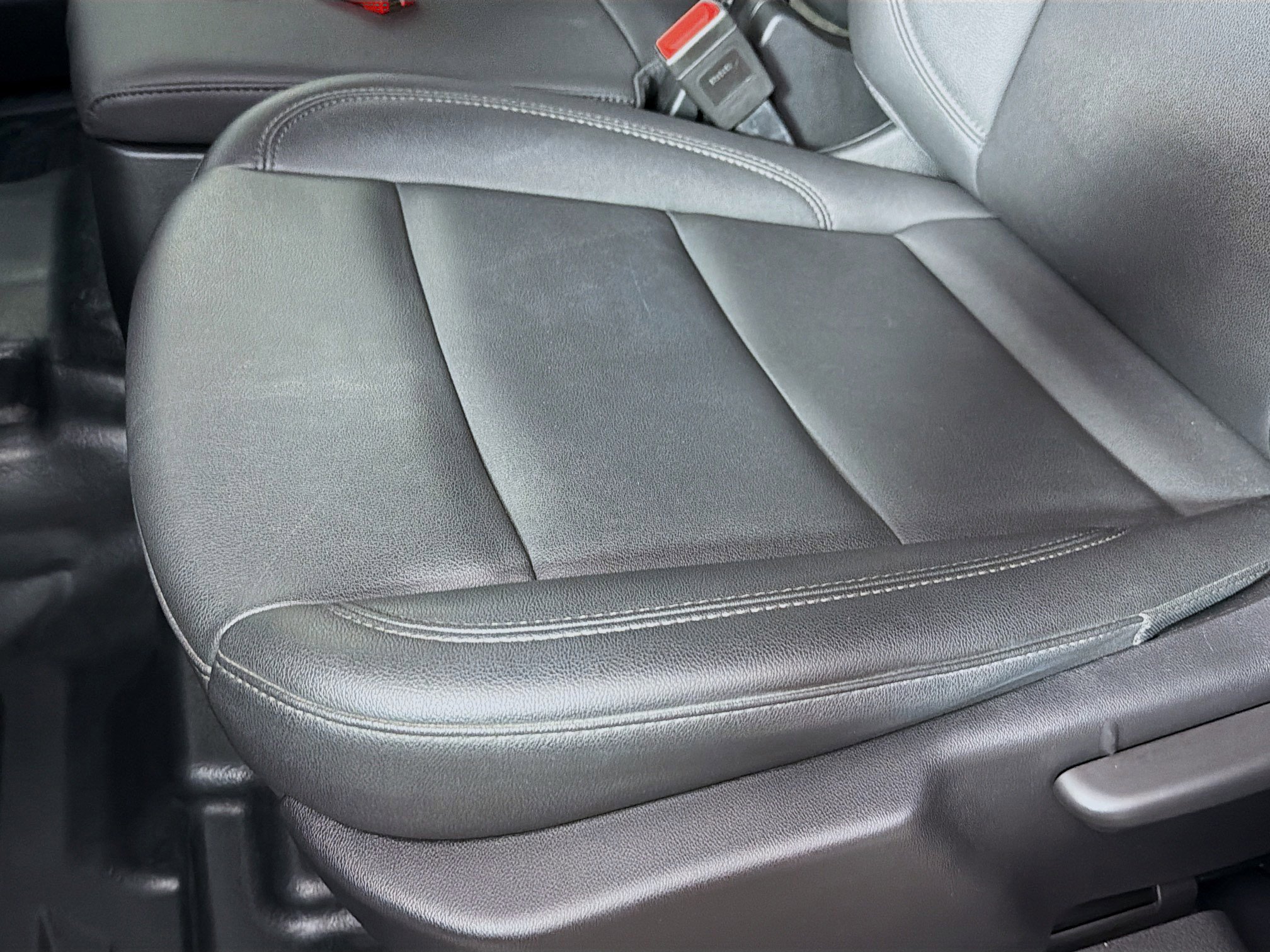 Used 2025 Chevrolet Silverado 3500 W/T image 20