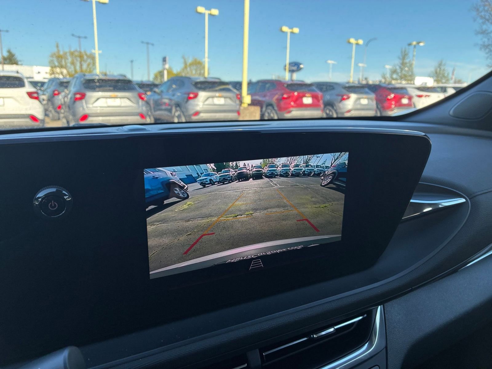 Used 2025 Buick Envista Preferred FWD image 22
