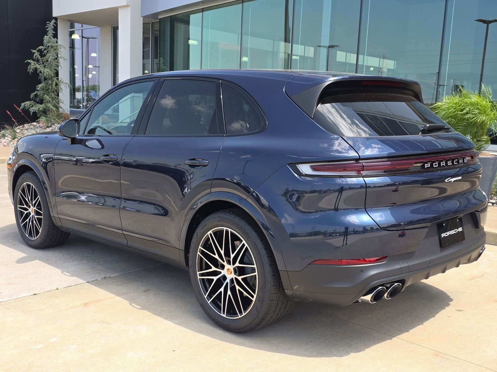 New 2026 Porsche Cayenne AWD/4WD image 3