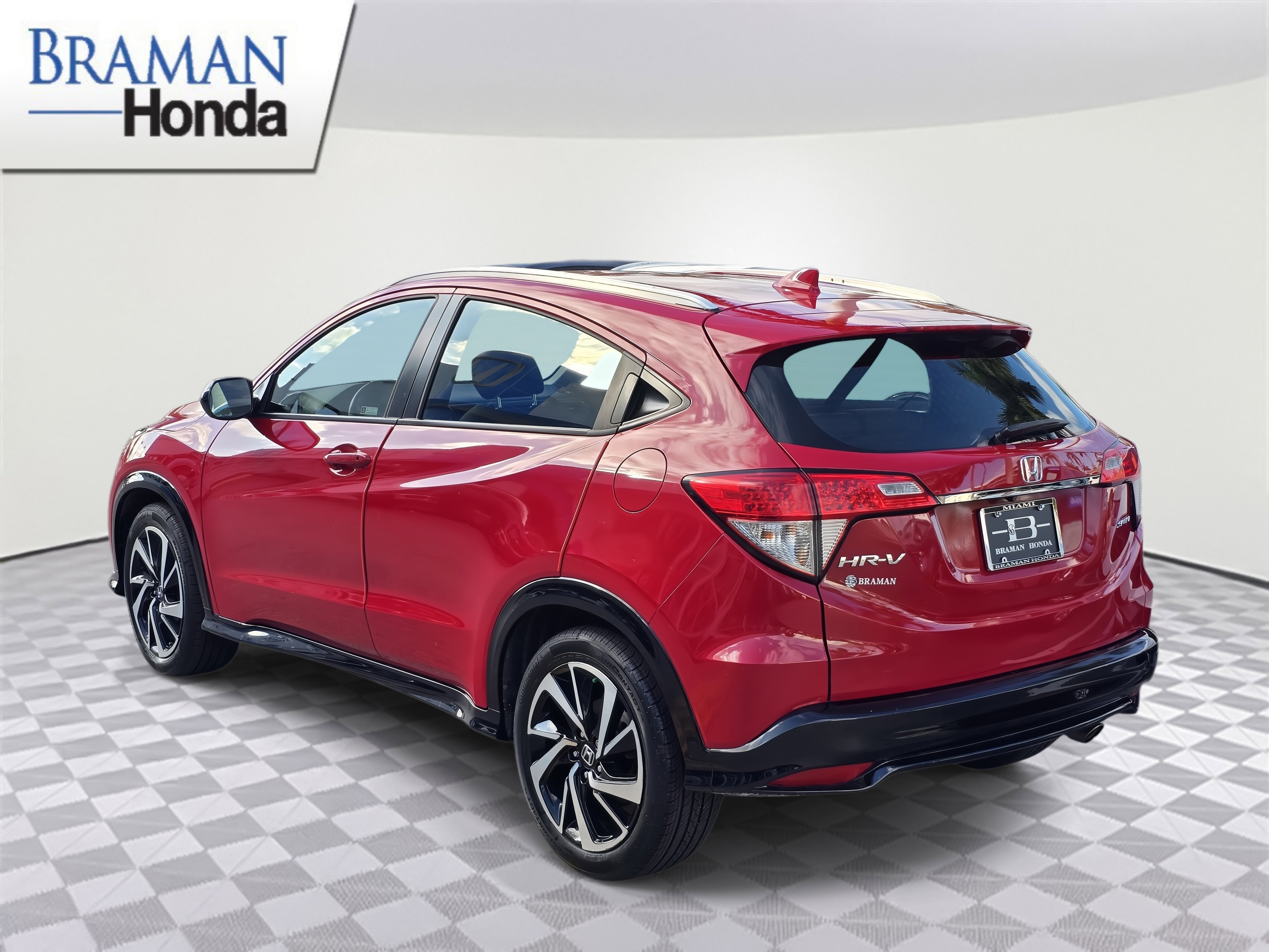 Certified 2019 Honda HR-V Sport image 3