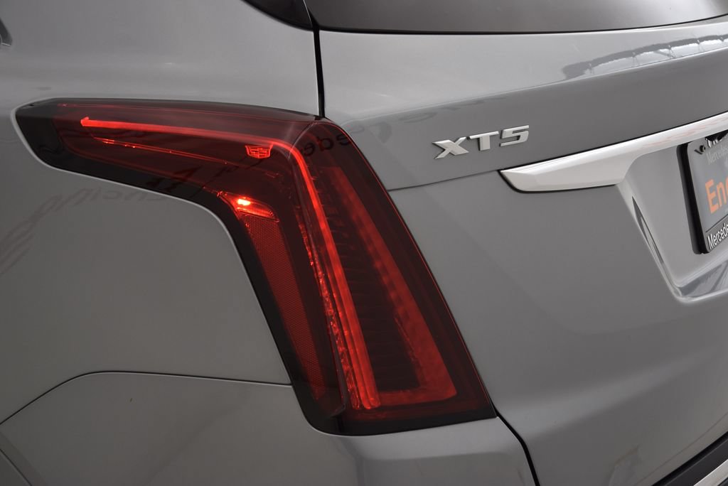 Used 2025 Cadillac XT5 Luxury FWD image 12