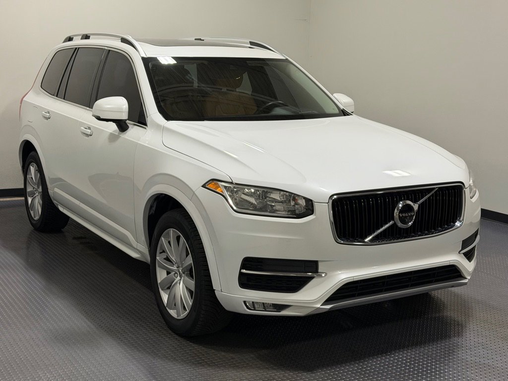 Used 2016 Volvo XC90 T6 Momentum image 4