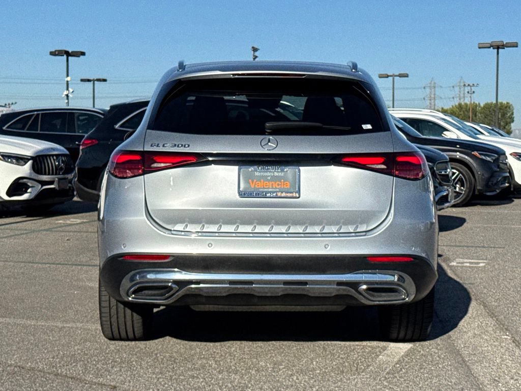 Used 2023 Mercedes-Benz GLC 300 image 10