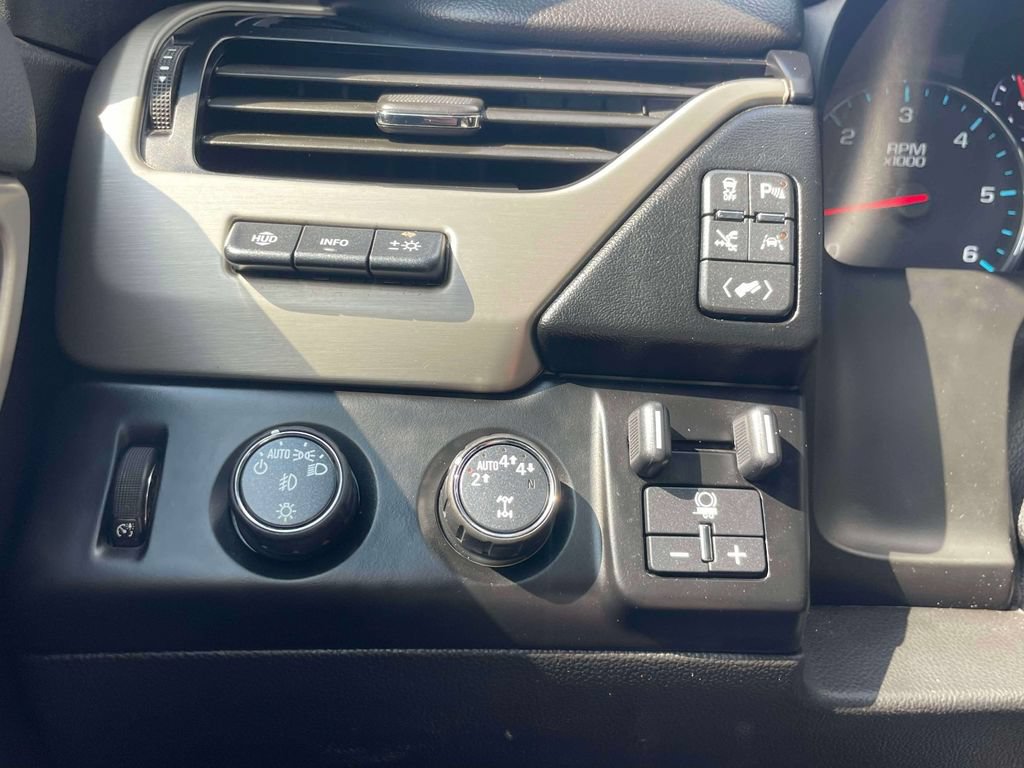 Used 2019 GMC Yukon XL Denali w/ Open Road Package AWD/4WD image 24