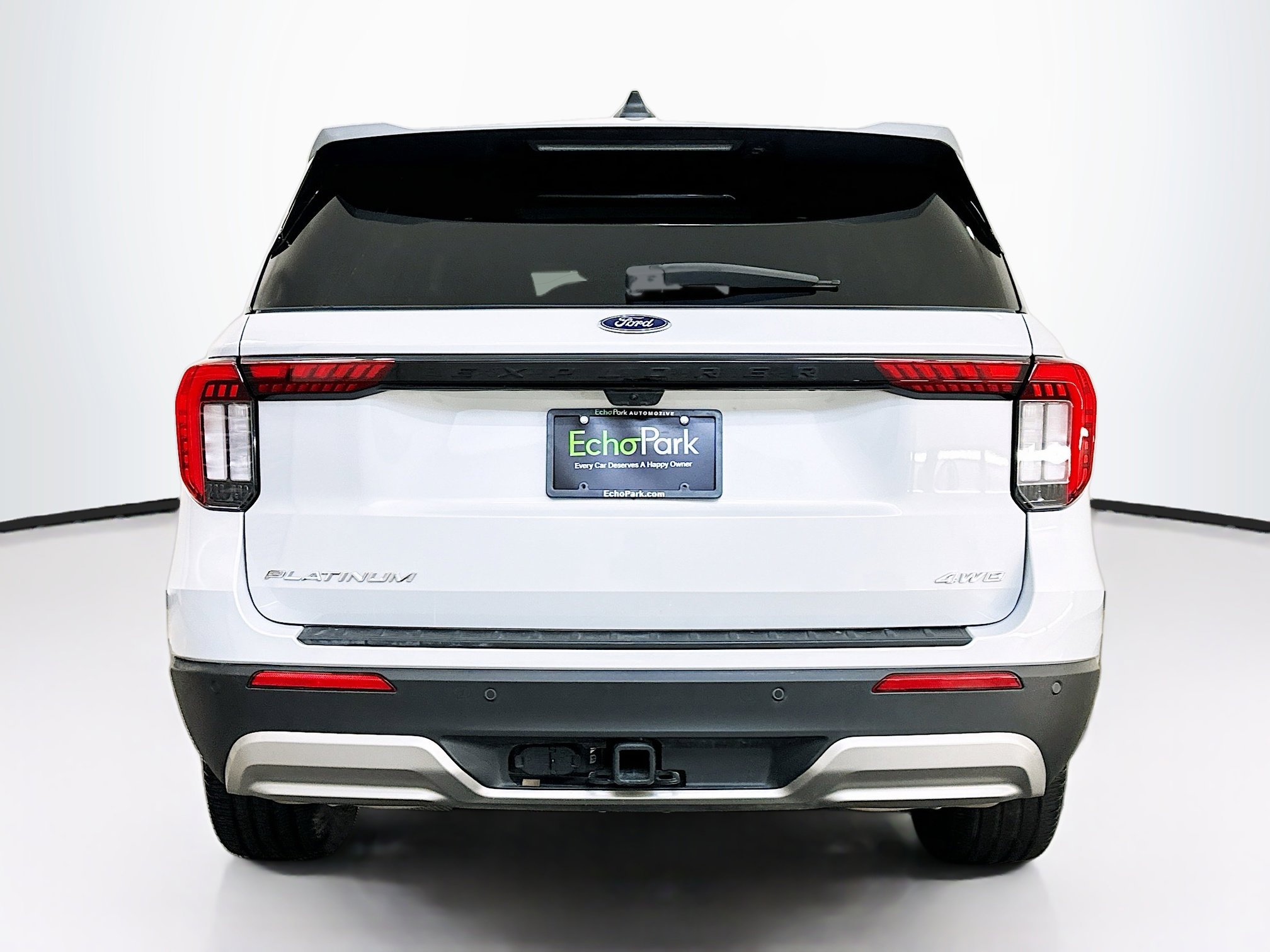 Used 2025 Ford Explorer Platinum w/ LUX Leather Package AWD/4WD image 7