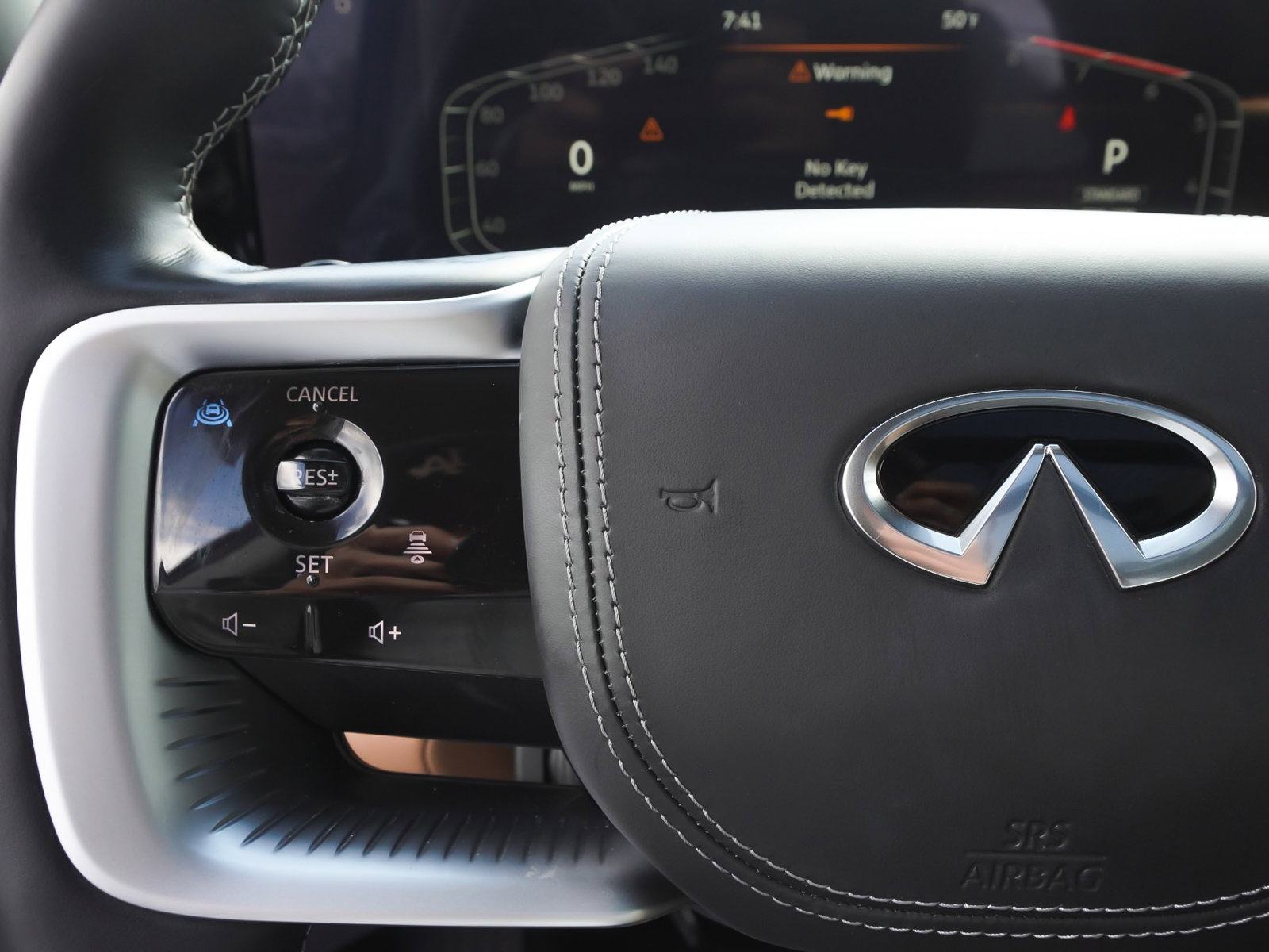 Used 2025 INFINITI QX80 Sensory AWD/4WD image 20