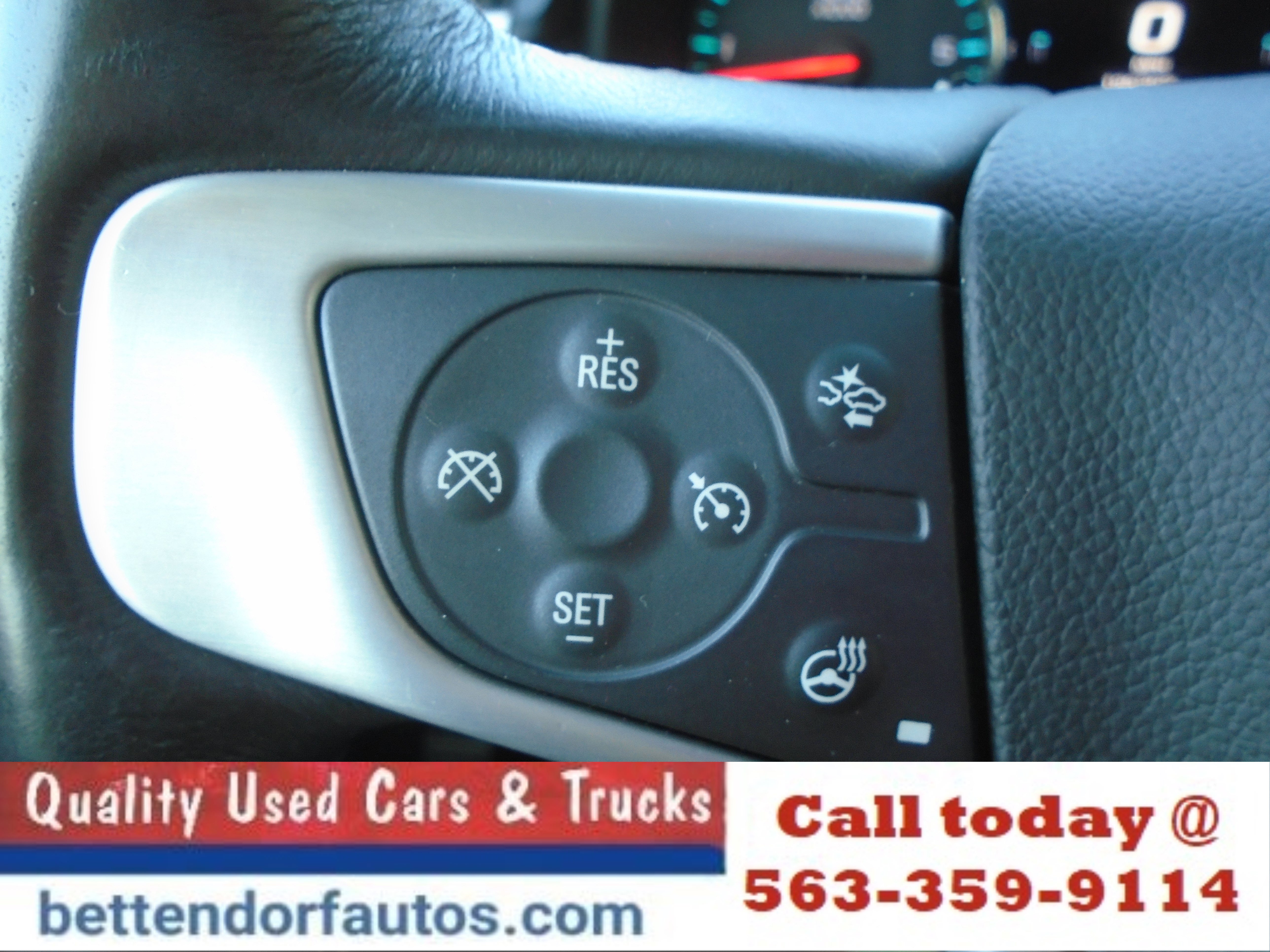 Used 2017 GMC Yukon XL SLT w/ Open Road Package image 18